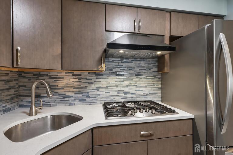 Photo 6 of 811 Waterford Drive, Edison NJ 08817, Edison, NJ