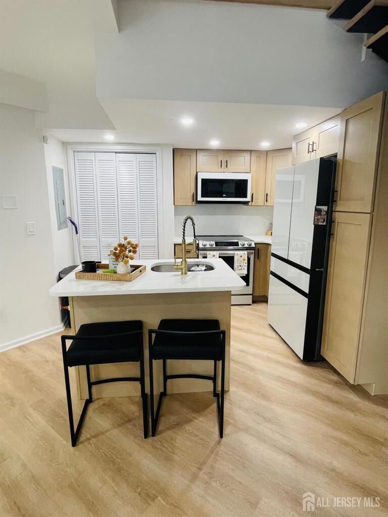 Photo 4 of 40 Fayette Street # 6, Perth Amboy NJ 08861, Perth Amboy, NJ