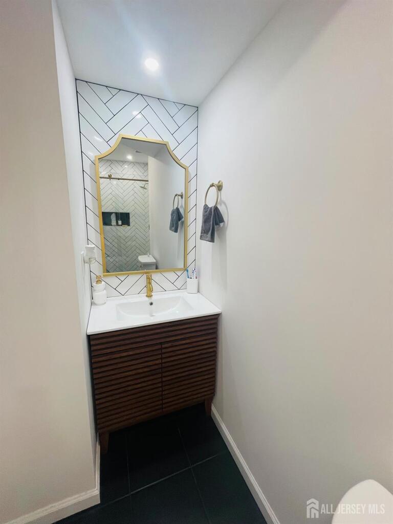 Photo 8 of 40 Fayette Street # 6, Perth Amboy NJ 08861, Perth Amboy, NJ