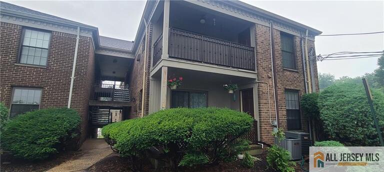 Photo 11 of 323 Gill Lane # 12R, Iselin NJ 08830, Iselin, NJ