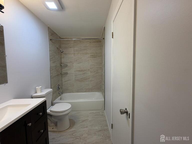 Photo 18 of 99 Brookview Circle, Jamesburg NJ 08831, Jamesburg, NJ