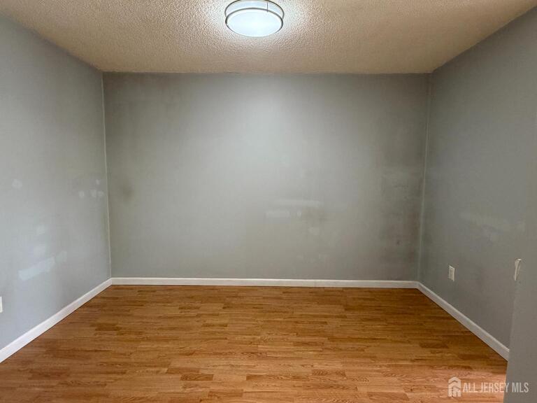 Photo 7 of 99 Brookview Circle, Jamesburg NJ 08831, Jamesburg, NJ