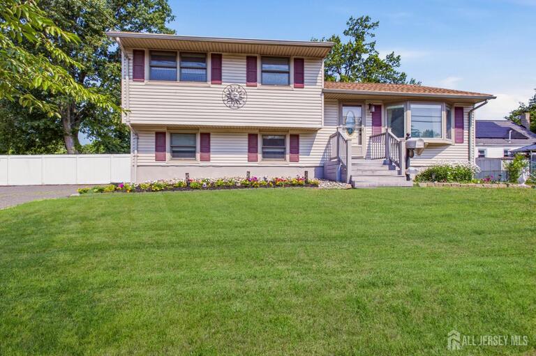 Photo 2 of 1852 W 5th Street, Piscataway NJ 08854, Piscataway, NJ