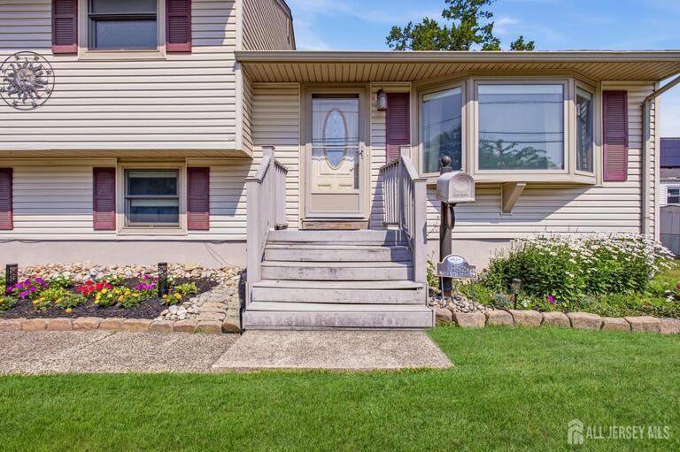 Photo 5 of 1852 W 5th Street, Piscataway NJ 08854, Piscataway, NJ