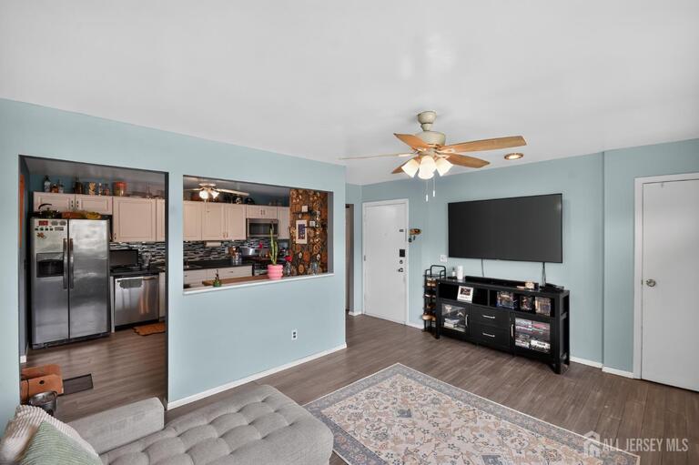 Photo 3 of 1008 Cricket Lane, Woodbridge Proper NJ 07095, Woodbridge Proper, NJ