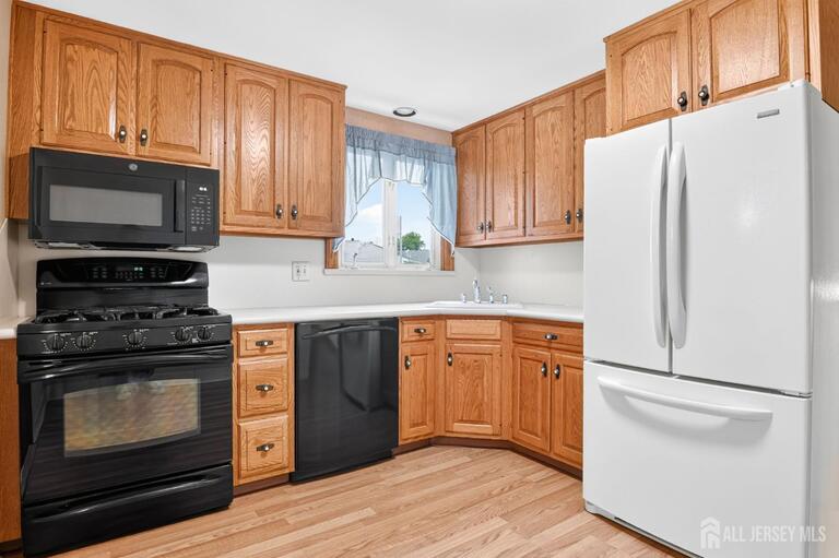 Photo 16 of 124 Kamm Avenue, South River NJ 08882, South River, NJ