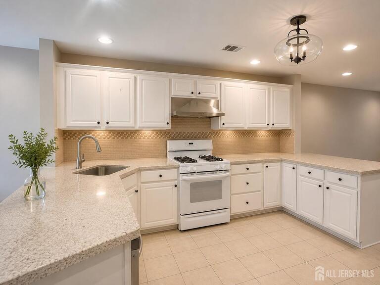 Photo 14 of 141 Coburn Road, Pennington NJ 08534, Pennington, NJ