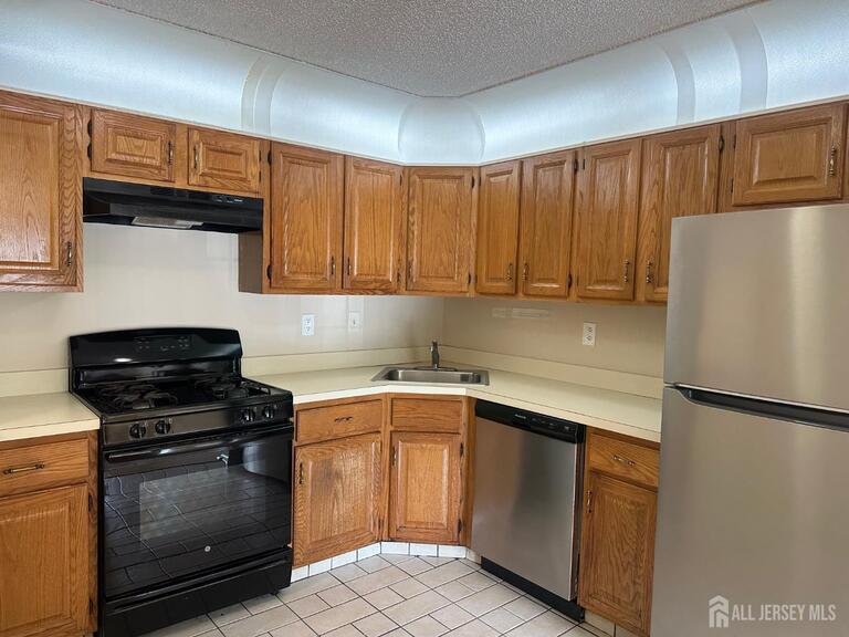 Photo 5 of 457 Northam Drive # 457, North Brunswick NJ 08902, North Brunswick, NJ