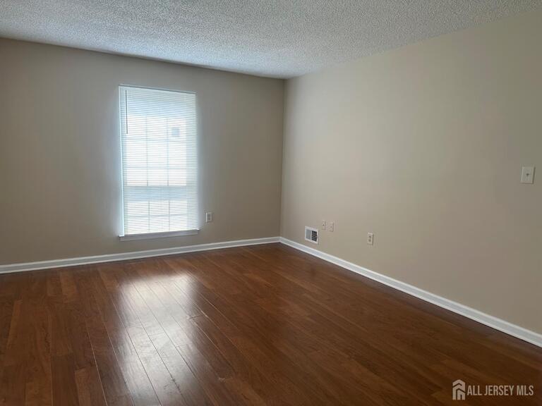 Photo 7 of 457 Northam Drive # 457, North Brunswick NJ 08902, North Brunswick, NJ