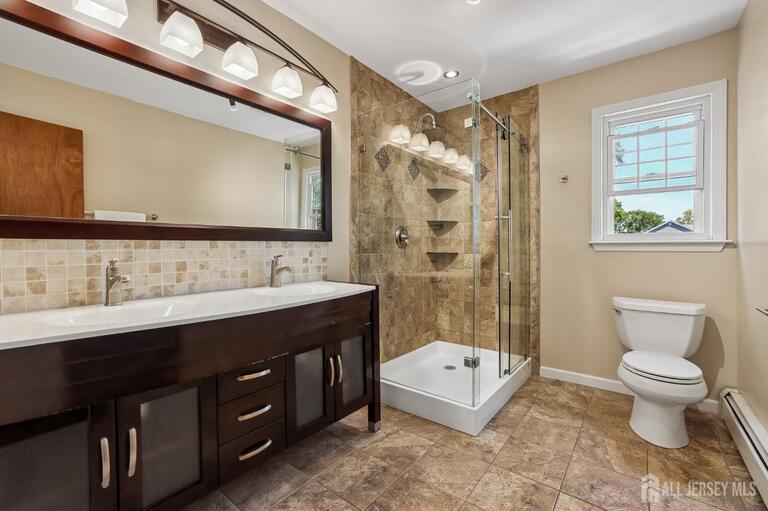 Photo 11 of 304 Green Street, Woodbridge Proper NJ 07095, Woodbridge Proper, NJ