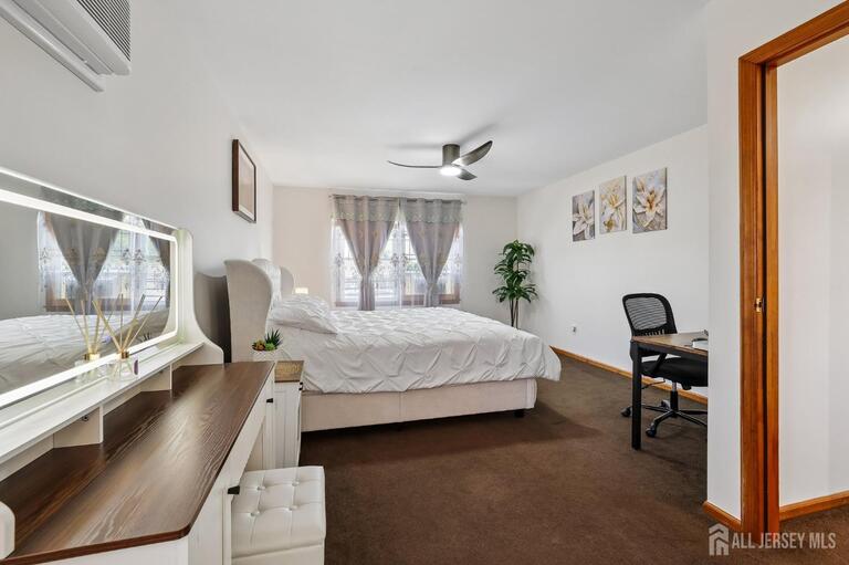 Photo 17 of 304 Green Street, Woodbridge Proper NJ 07095, Woodbridge Proper, NJ