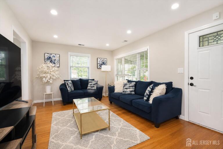Photo 7 of 327 Woodland Avenue, Sayreville NJ 08879, Sayreville, NJ
