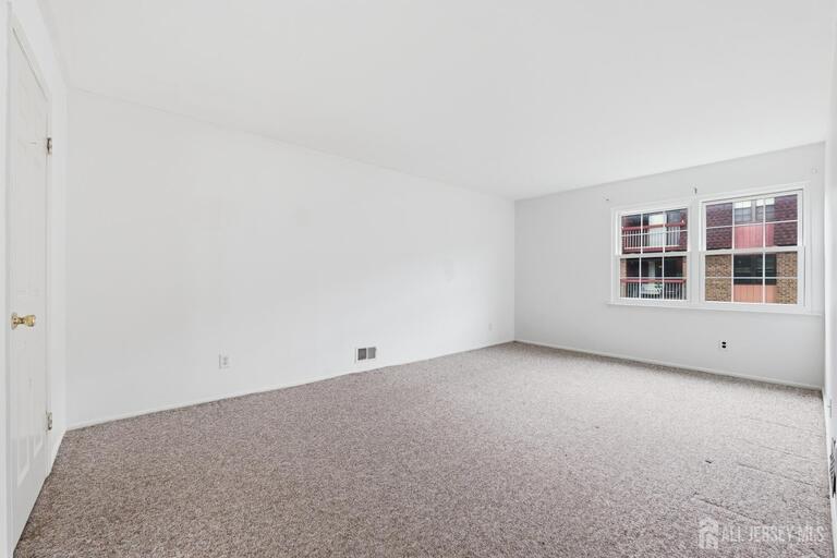 Photo 13 of 296-B Alpine Way, Woodbridge Proper NJ 07095, Woodbridge Proper, NJ