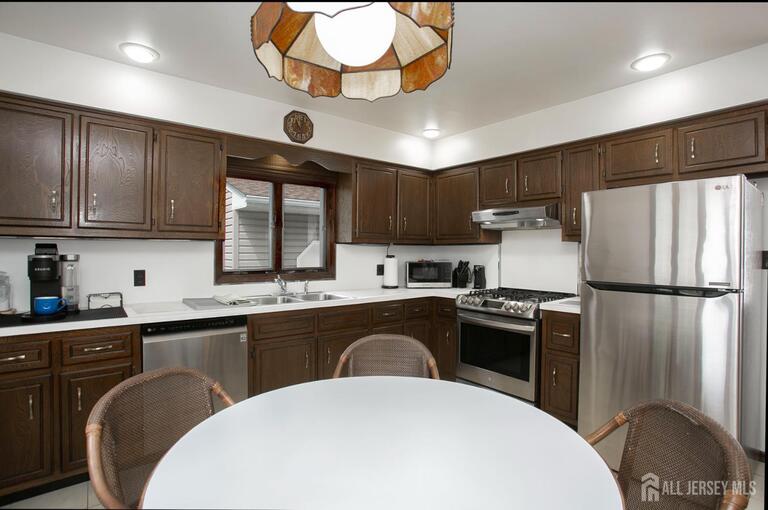Photo 10 of 58 Schuyler Drive, Edison NJ 08817, Edison, NJ