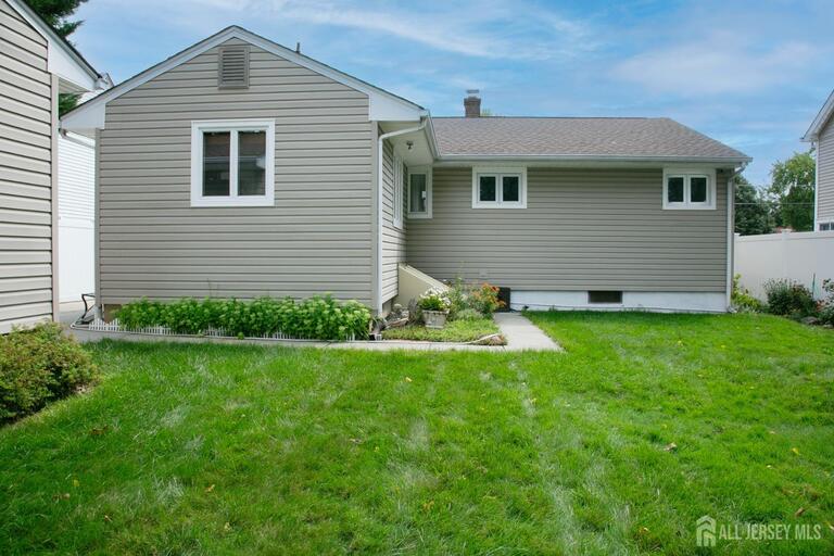 Photo 27 of 58 Schuyler Drive, Edison NJ 08817, Edison, NJ