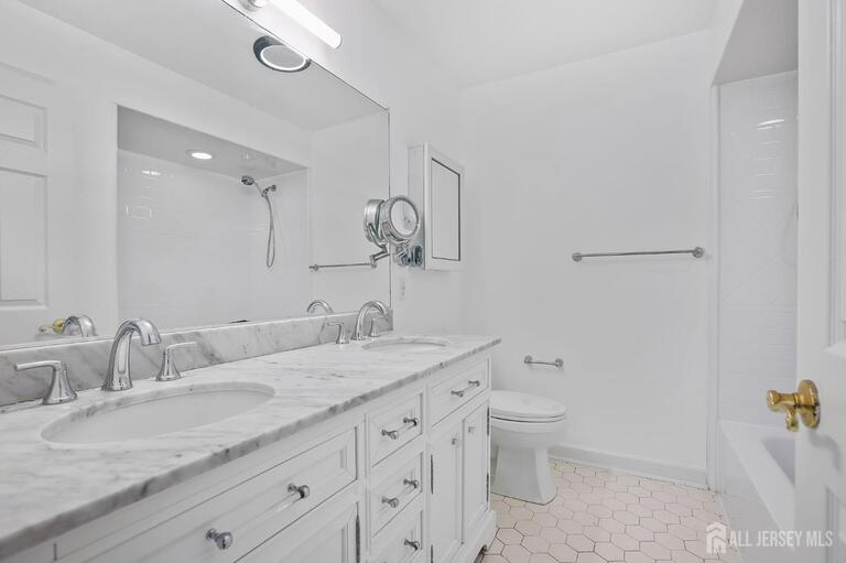 Photo 36 of 4 Claire Court, Matawan NJ 07747, Matawan, NJ