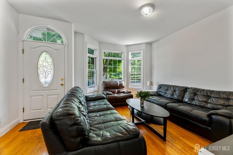 Photo 5 of 9 Perry L Drew Place, Hightstown NJ 08520, Hightstown, NJ