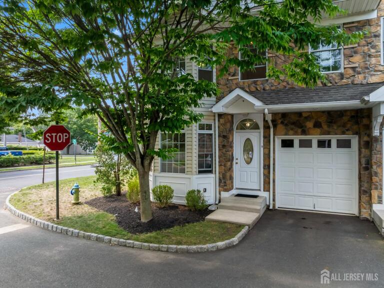 Photo 2 of 9 Perry L Drew Place, Hightstown NJ 08520, Hightstown, NJ