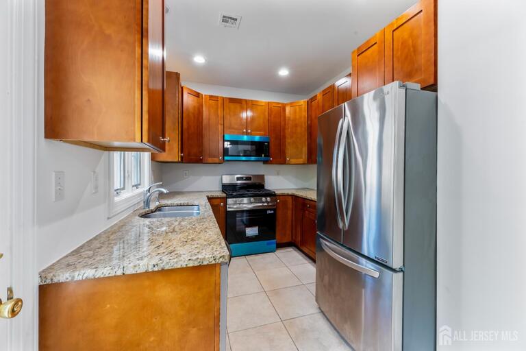 Photo 11 of 9 Perry L Drew Place, Hightstown NJ 08520, Hightstown, NJ
