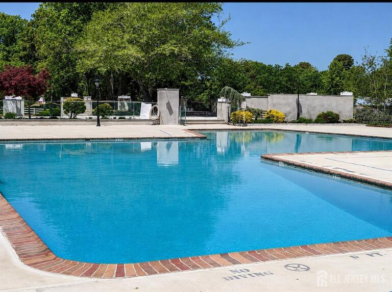Photo 34 of 976 Aberdeen Drive, Lakewood NJ 08701, Lakewood, NJ