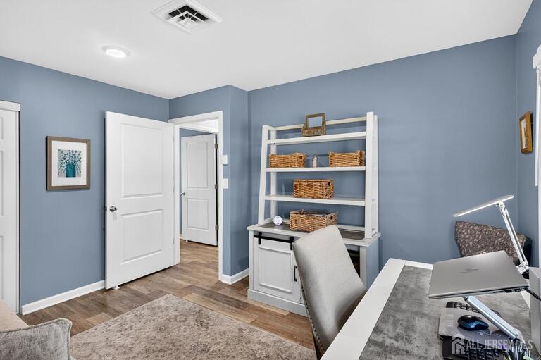 Photo 21 of 976 Aberdeen Drive, Lakewood NJ 08701, Lakewood, NJ