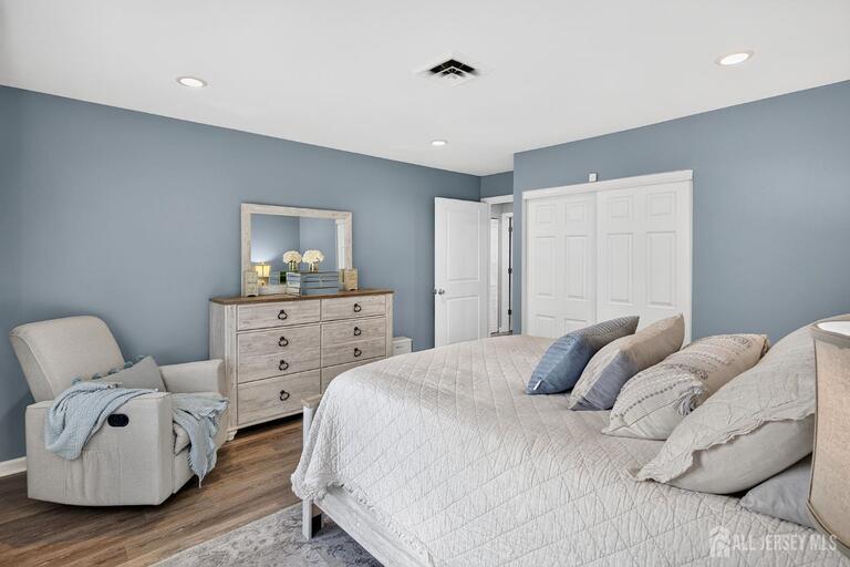 Photo 18 of 976 Aberdeen Drive, Lakewood NJ 08701, Lakewood, NJ