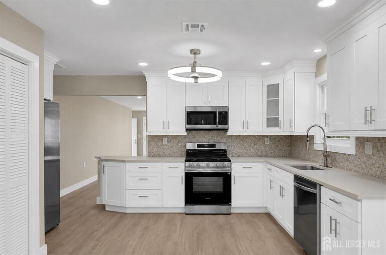 Photo 14 of 47 Doral Drive, Toms River NJ 08757, Toms River, NJ