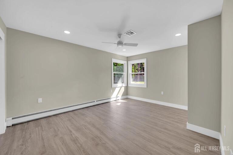 Photo 17 of 47 Doral Drive, Toms River NJ 08757, Toms River, NJ