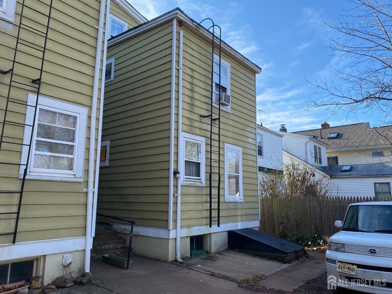 Photo 11 of 237 Montgomery Street # 2, Highland Park NJ 08904, Highland Park, NJ