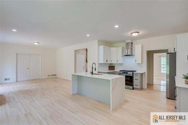 Photo 15 of 60 Essex Drive, South Brunswick NJ 08852, South Brunswick, NJ