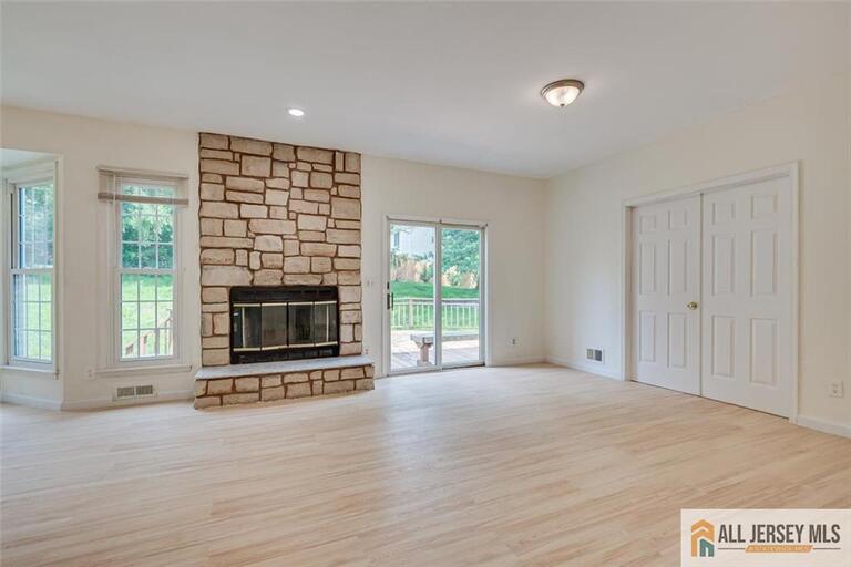 Photo 12 of 60 Essex Drive, South Brunswick NJ 08852, South Brunswick, NJ