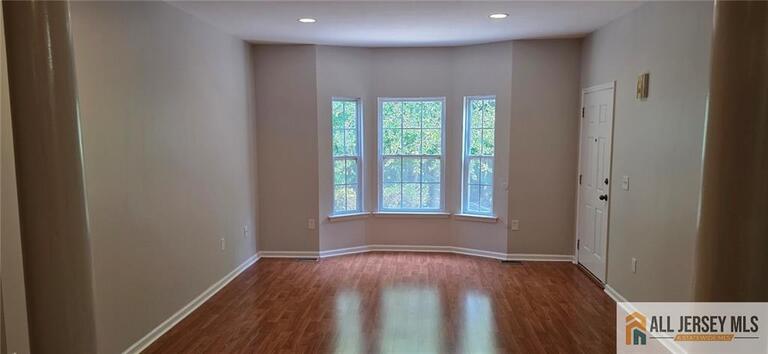 Photo 4 of 35 Forest Drive # 35, Piscataway NJ 08854, Piscataway, NJ