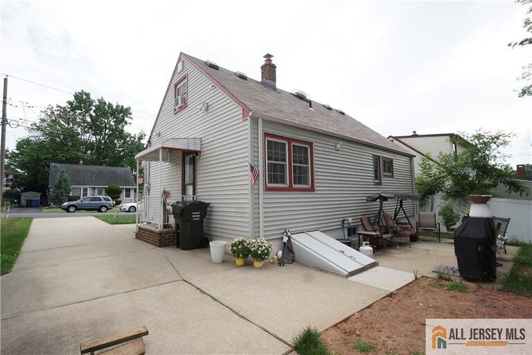 Photo 18 of 22 Lowell Street, Iselin NJ 08830, Iselin, NJ