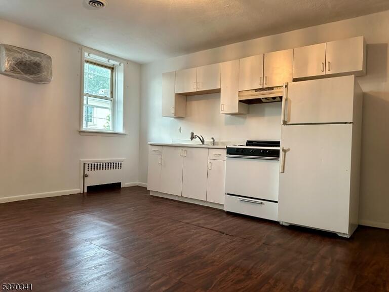 Property listing MLS 3992811 photo 2
