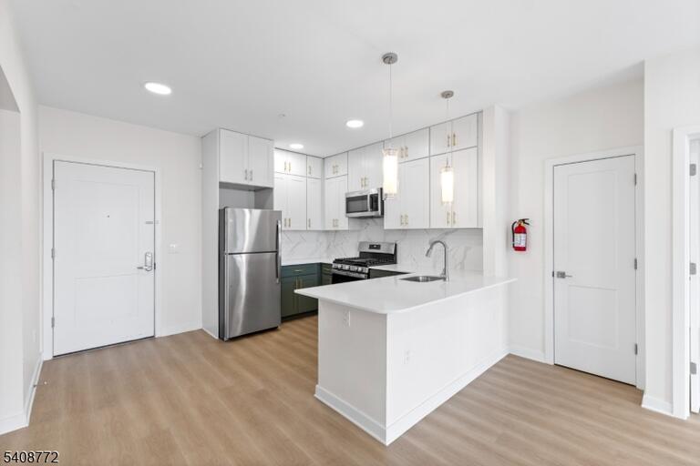 Property listing MLS 4008022 photo 8
