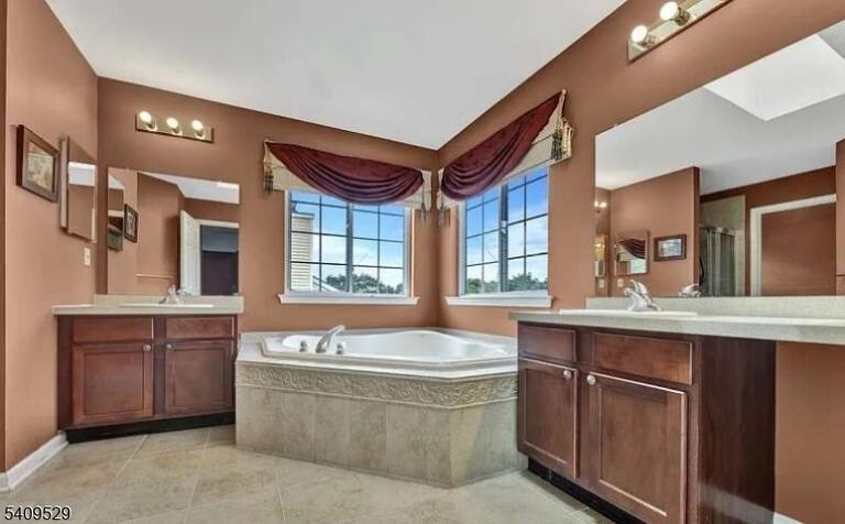 Property listing MLS 4008227 photo 15