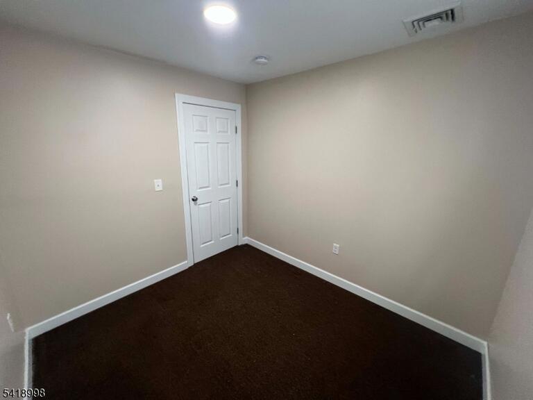 Property listing MLS 4016088 photo 4