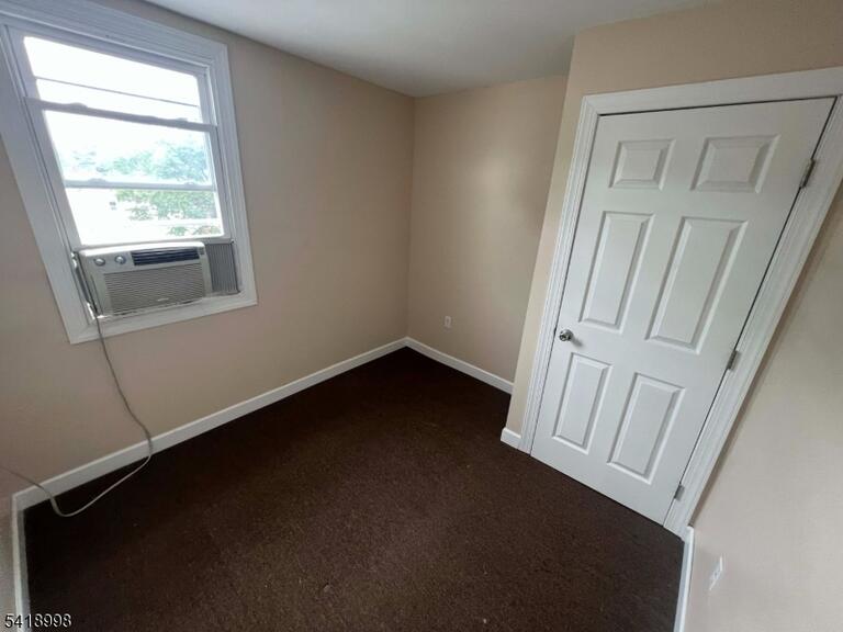 Property listing MLS 4016088 photo 6