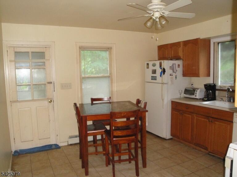 Property listing MLS 4025148 photo 3
