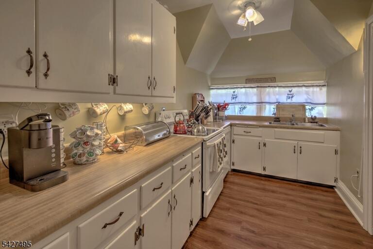 Property listing MLS 4027688 photo 34