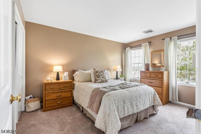 Property listing MLS 4031368 photo 15