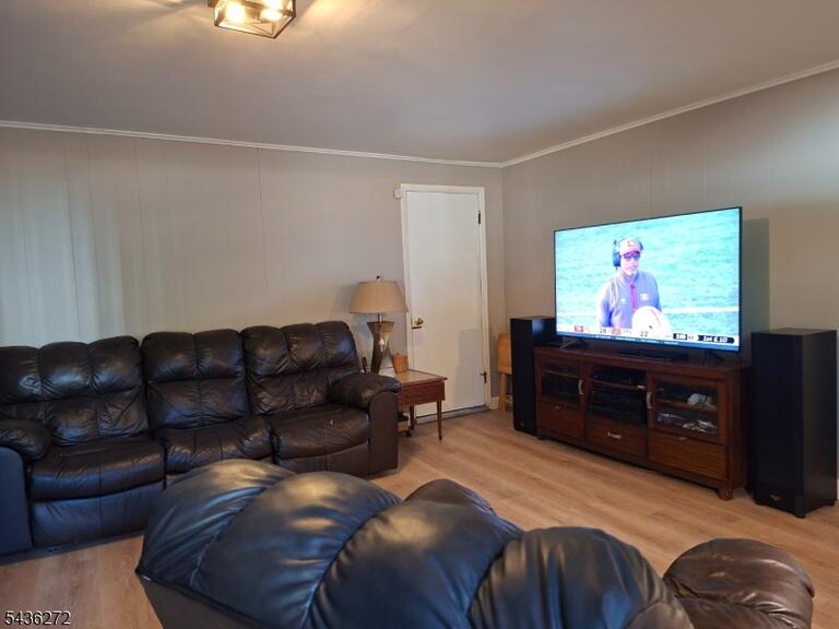 Property listing MLS 4031371 photo 12