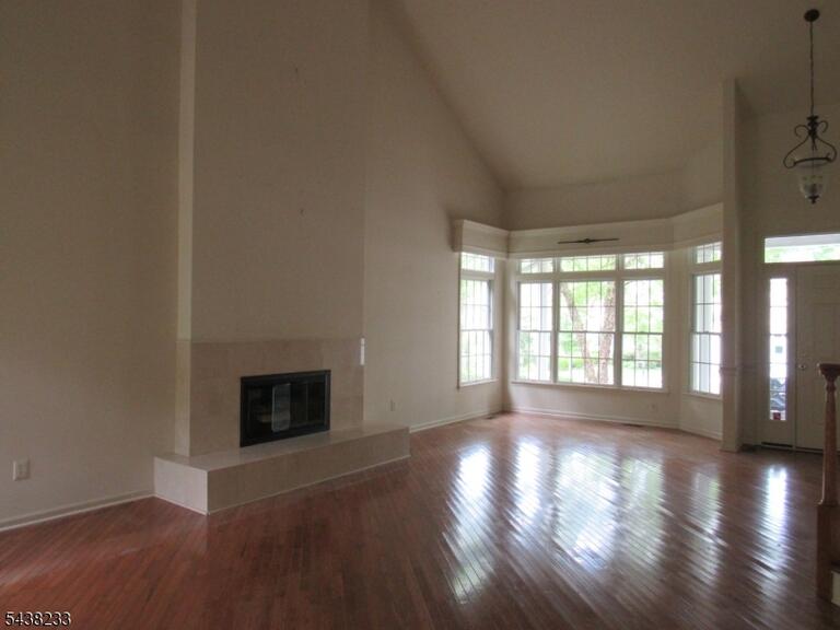 Property listing MLS 4033168 photo 7