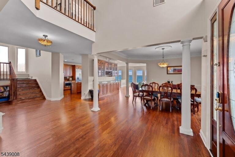 Property listing MLS 4034044 photo 9