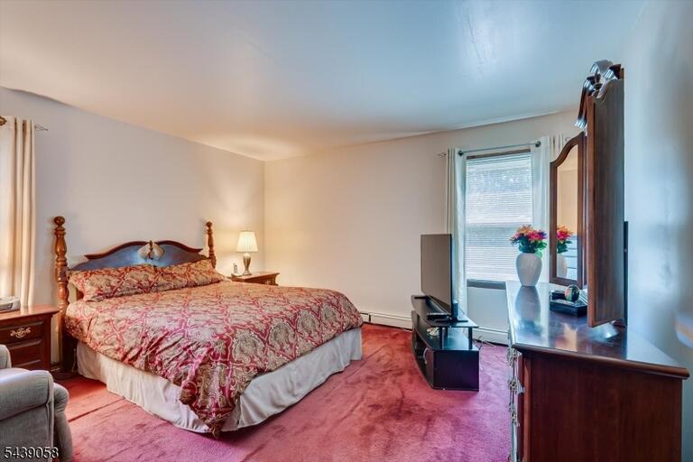 Property listing MLS 4034064 photo 12