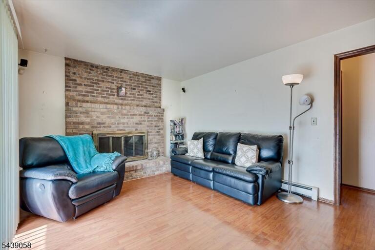 Property listing MLS 4034064 photo 20