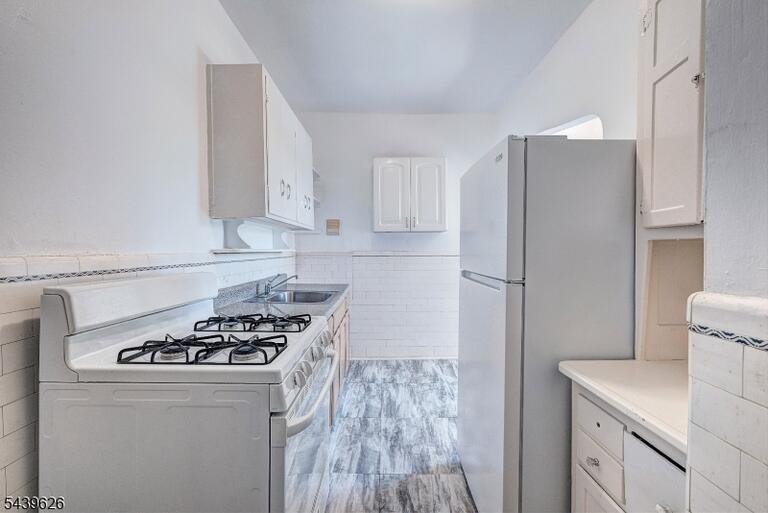 Property listing MLS 4034880 photo 14