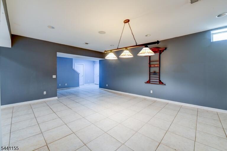 Property listing MLS 4035730 photo 39