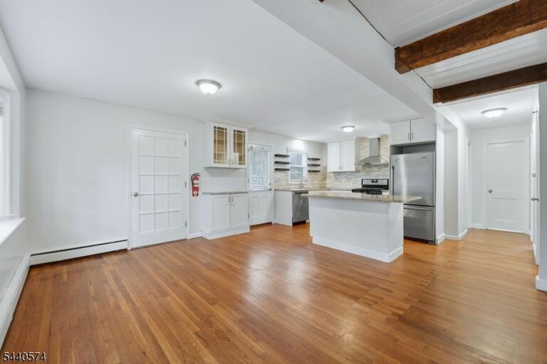 Property listing MLS 4035974 photo 12