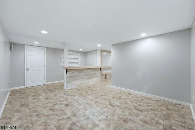 Property listing MLS 4035974 photo 32